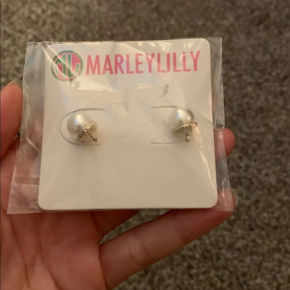 🌹Marley lily earrings🌹
